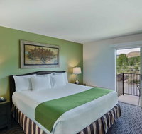 Oxford Suites Yakima - Accommodation Los Angeles