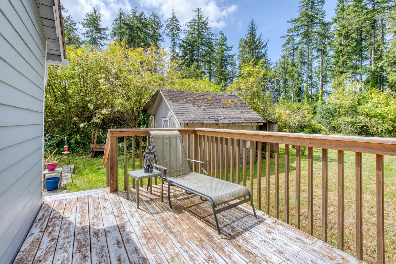 Long Beach Woodland Chalet - thumb 21