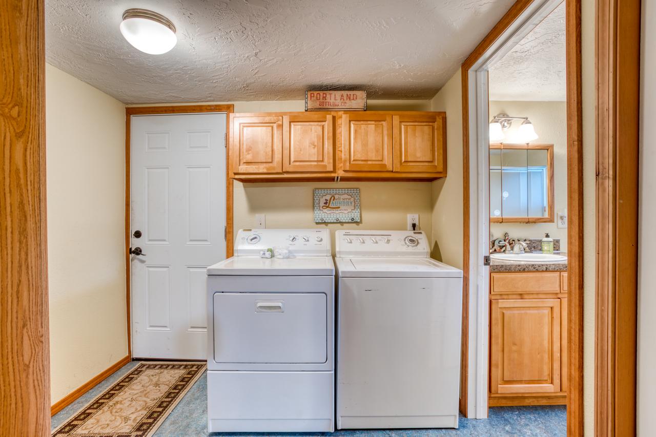 Long Beach Woodland Chalet - thumb 16