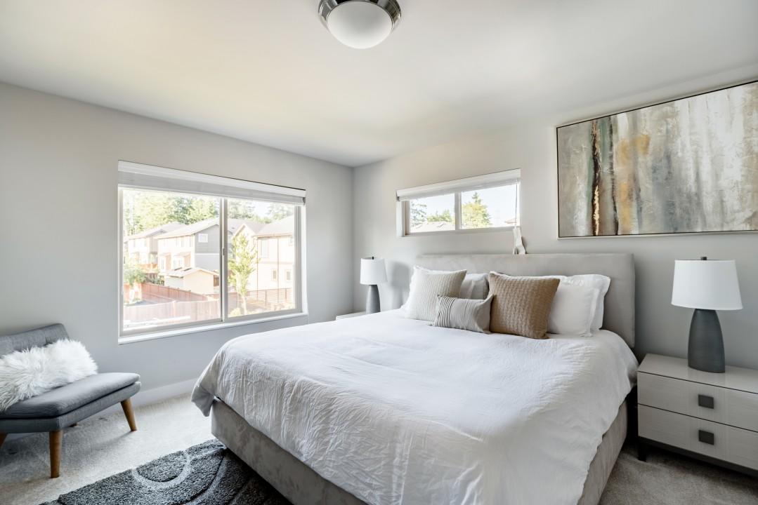 The Highland House-5 Bed/3bath Sleeps 4 To 16, Central Location! - thumb 24