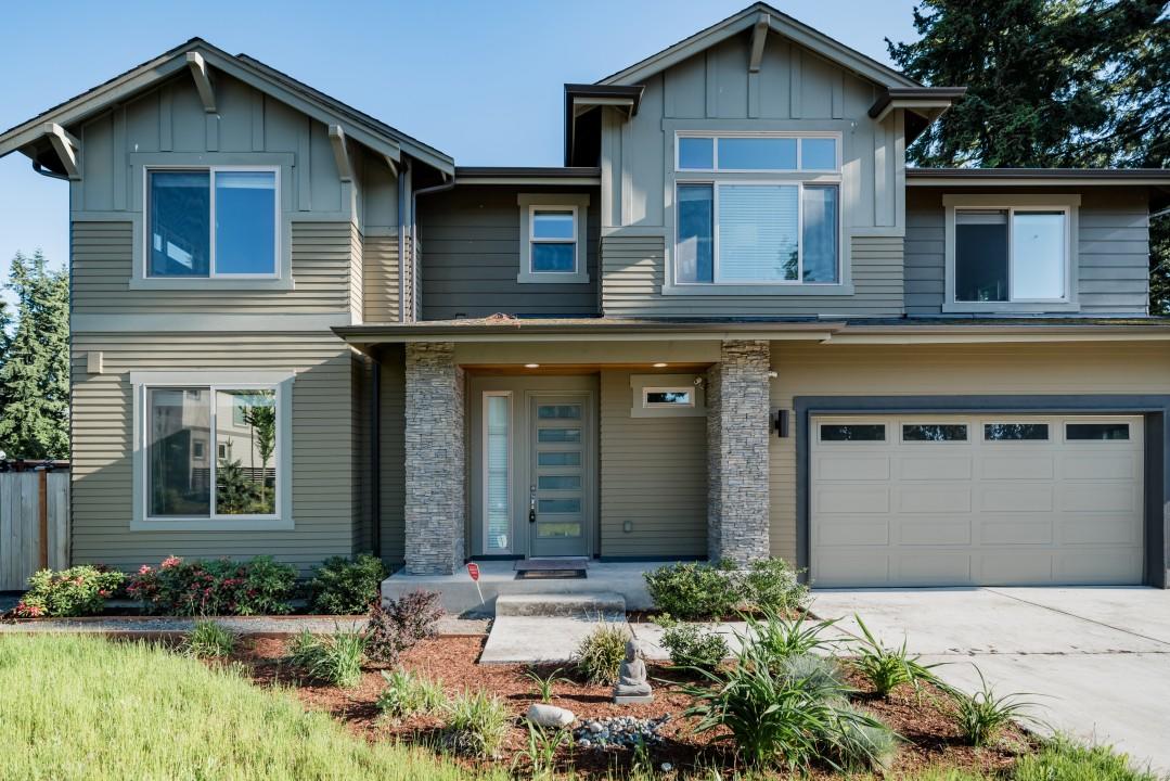 The Highland House-5 Bed/3bath Sleeps 4 To 16, Central Location! - thumb 21