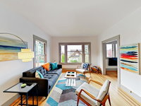 2402 9th Ave W Duplex Duplex Accommodation Los Angeles