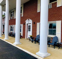 Bicentennial Inn - Accommodation Los Angeles