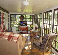 Rustic Log Cabin - Accommodation Los Angeles