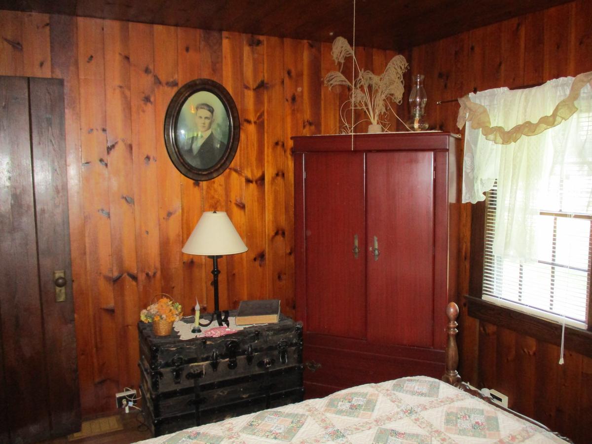 Rustic Log Cabin - thumb 10