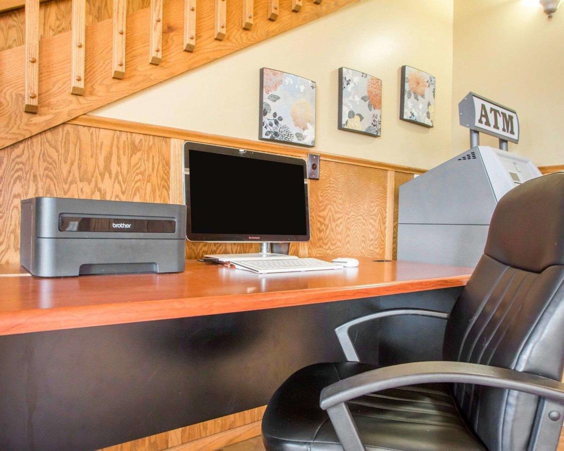 Econo Lodge Inn & Suites Green Bay - thumb 26