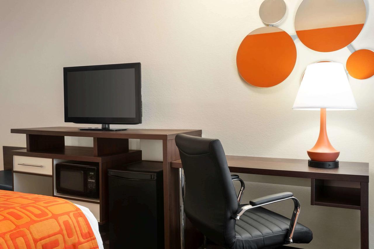 Howard Johnson By Wyndham Appleton - thumb 4