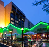 Radisson Hotel Milwaukee West - Accommodation Los Angeles