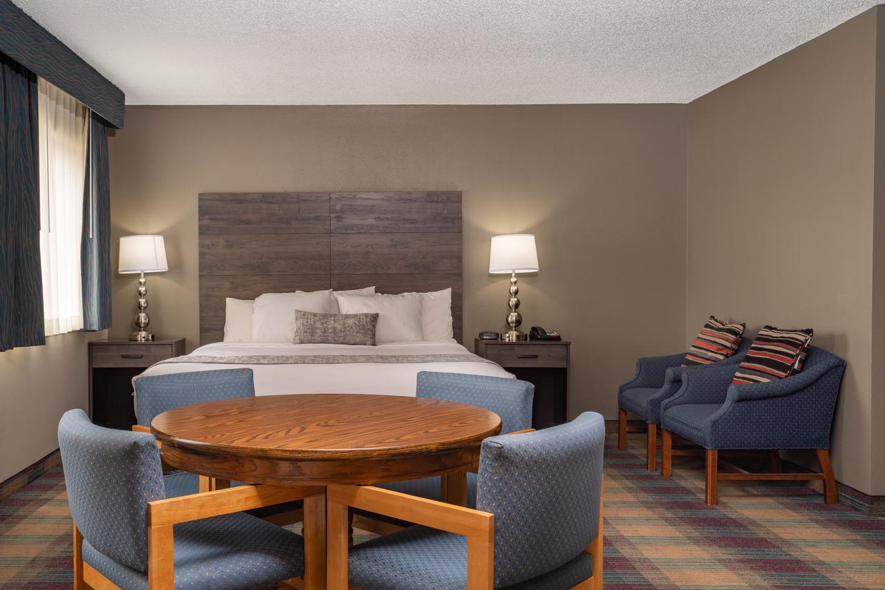 Baymont By Wyndham Baldwin - thumb 1