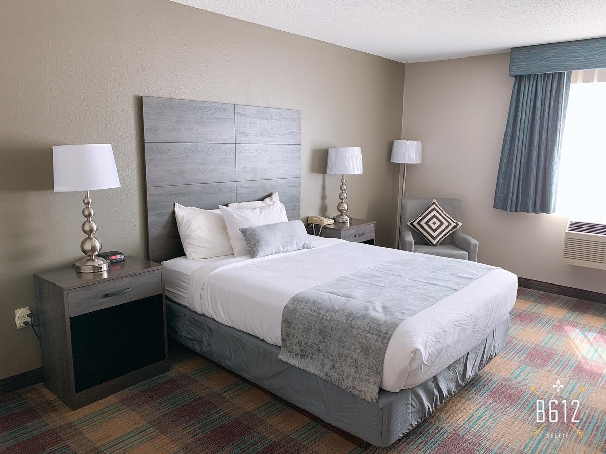 Baymont By Wyndham Baldwin - thumb 9