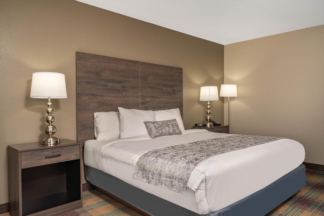 Baymont By Wyndham Baldwin - thumb 13