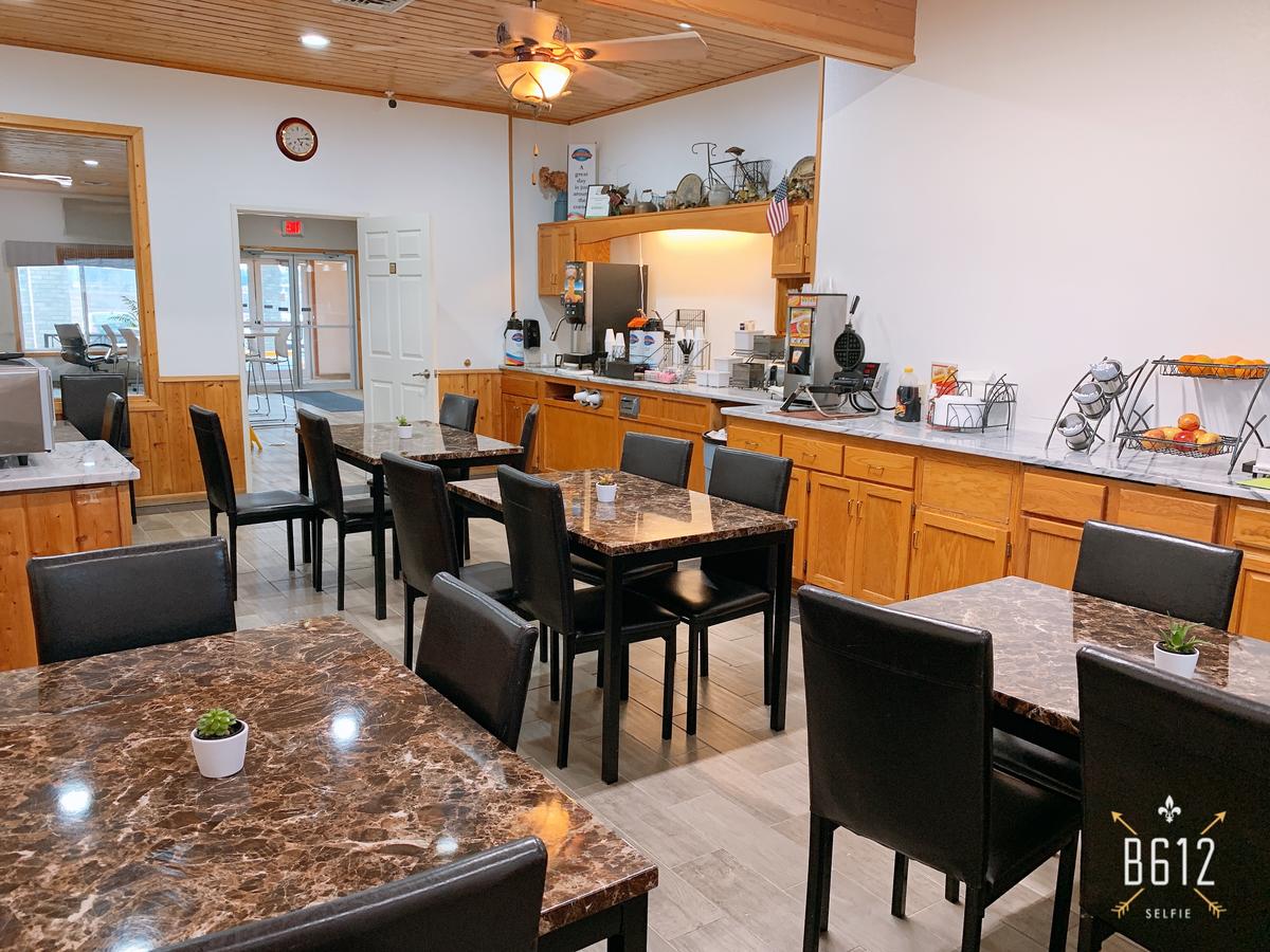 Baymont By Wyndham Baldwin - thumb 23