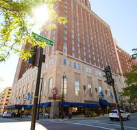 Hilton Milwaukee City Center - Accommodation Los Angeles