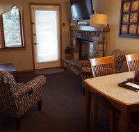 Evergreen Hill Condominiums - Accommodation Los Angeles