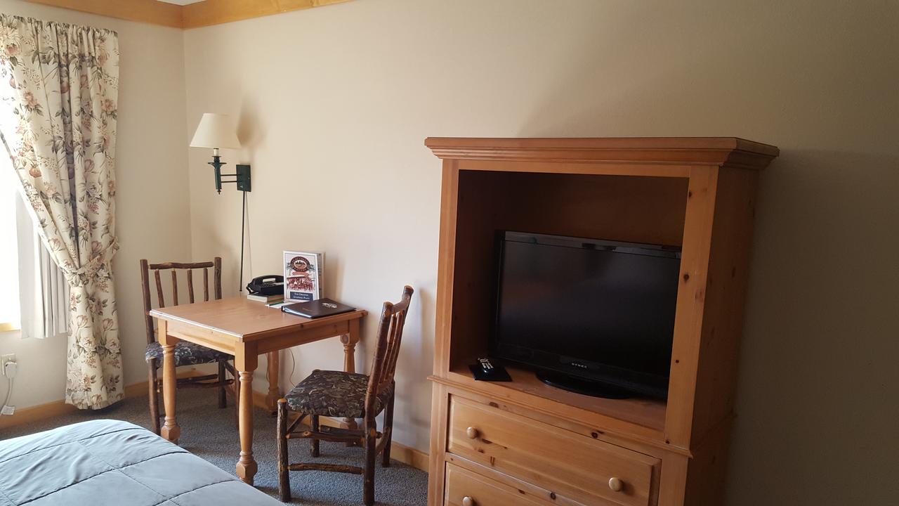 Flat Creek Lodge - thumb 13