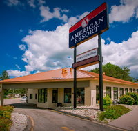 American Resort - Accommodation Los Angeles