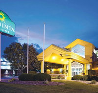 La Quinta by Wyndham Appleton College Avenue - Accommodation Los Angeles