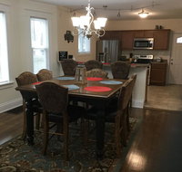 Heavenly Great Lakes Naval Graduation - Sleeps 6 - Accommodation Los Angeles