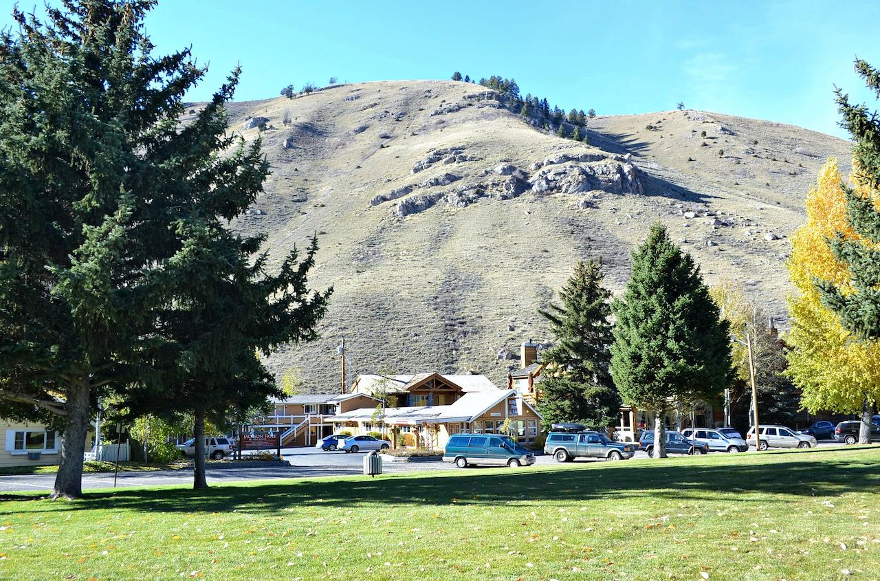 Miller Park Lodge - thumb 18