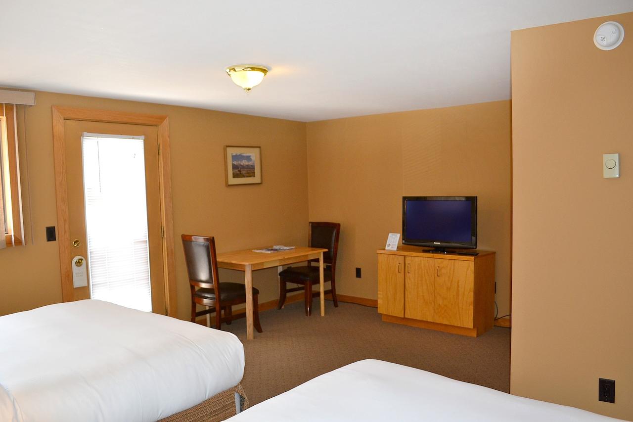 Miller Park Lodge - thumb 7