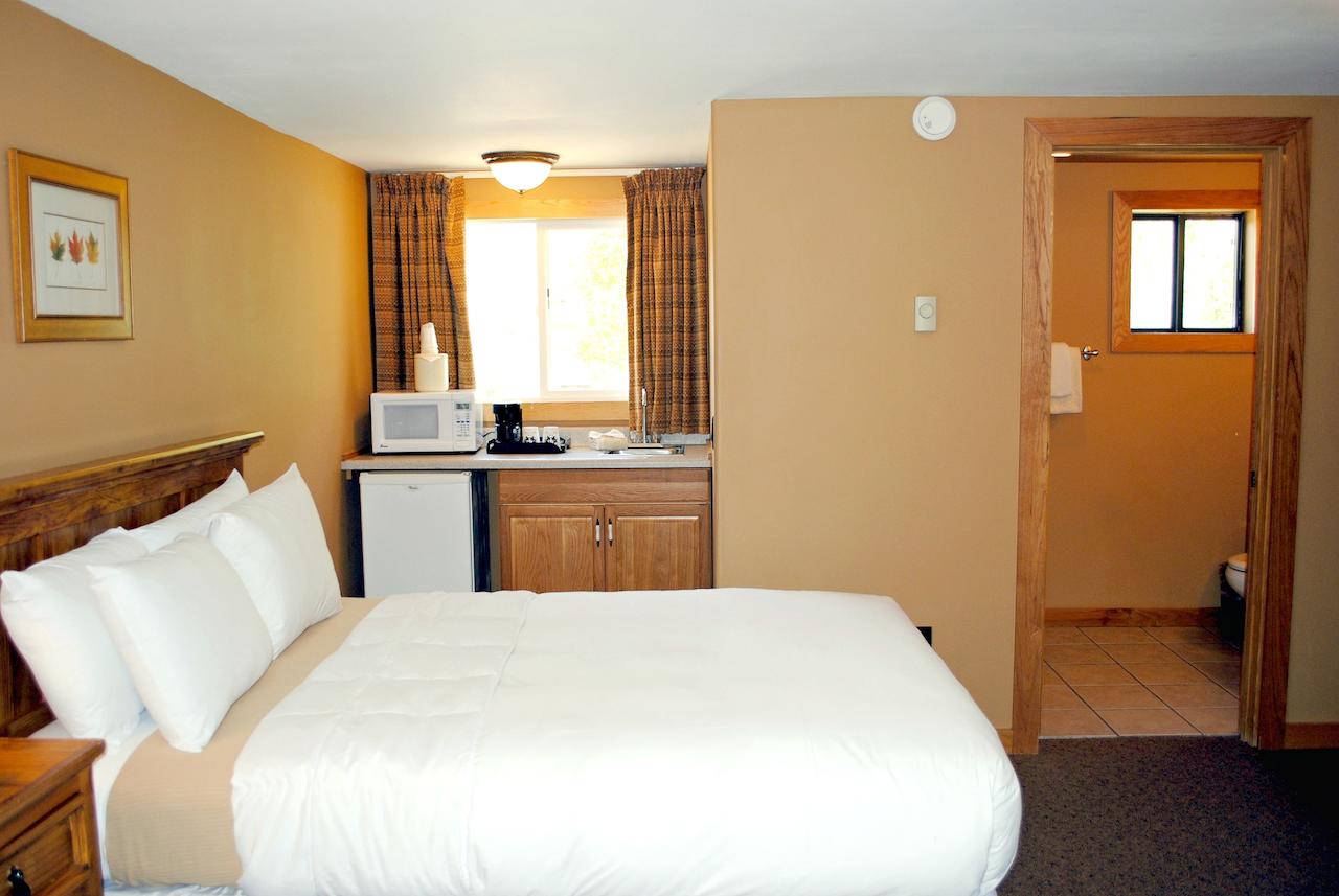 Miller Park Lodge - thumb 17