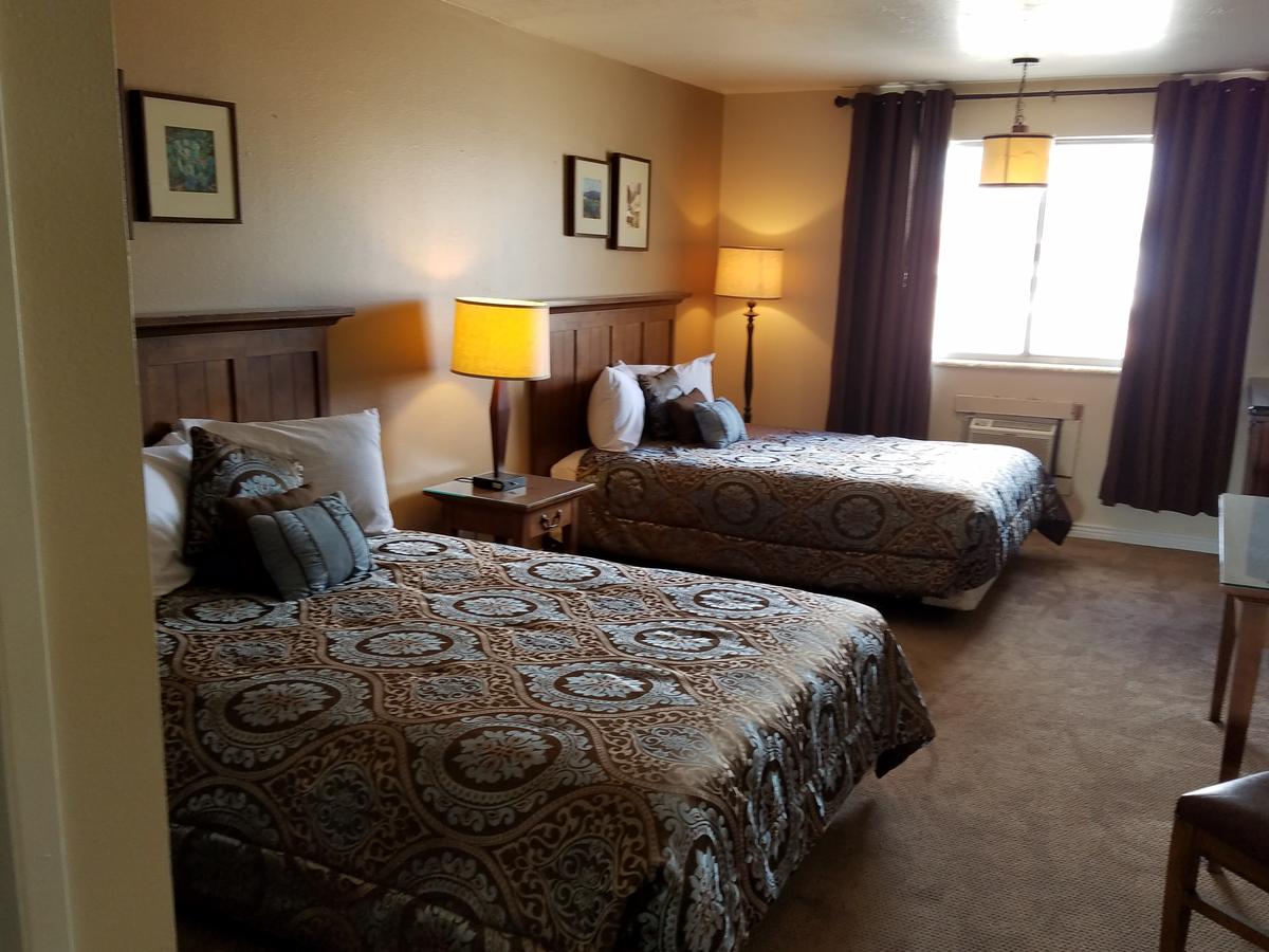 Antler Motel - thumb 17