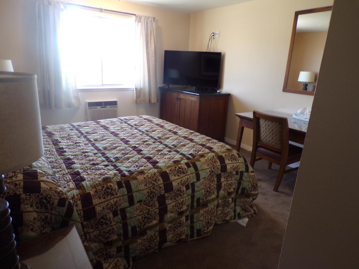 Antler Motel - thumb 4