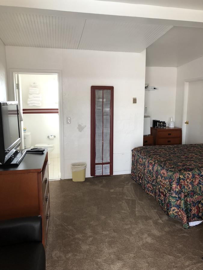 Antler Motel - thumb 11