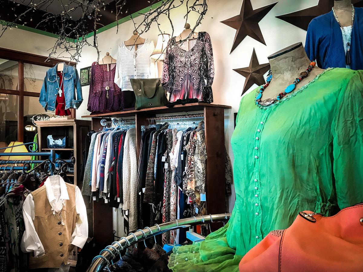 Historic Plains Hotel - thumb 2