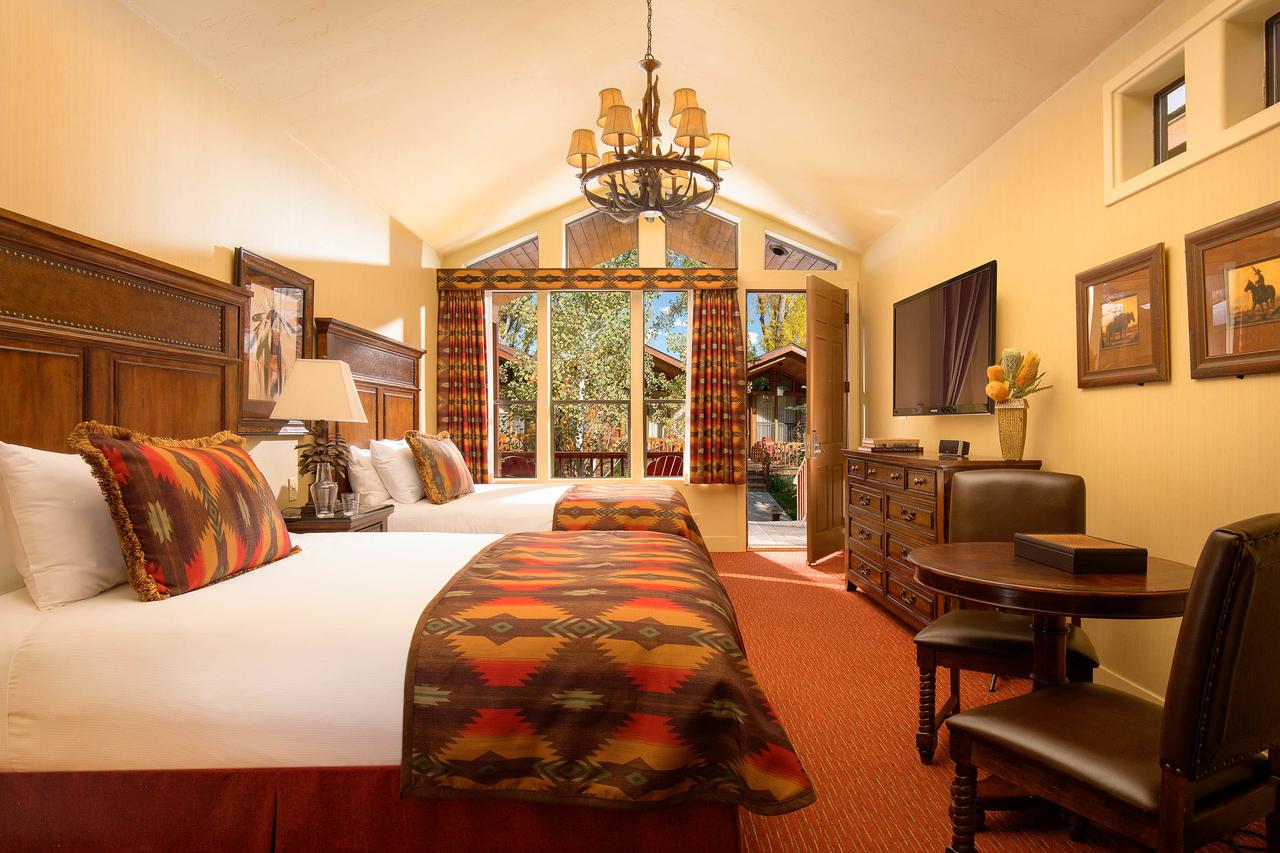 Rustic Inn Creekside - thumb 11
