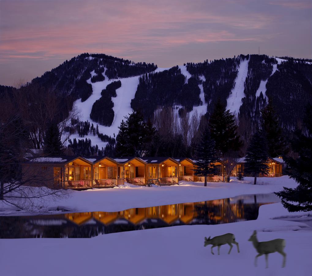 Rustic Inn Creekside - thumb 31