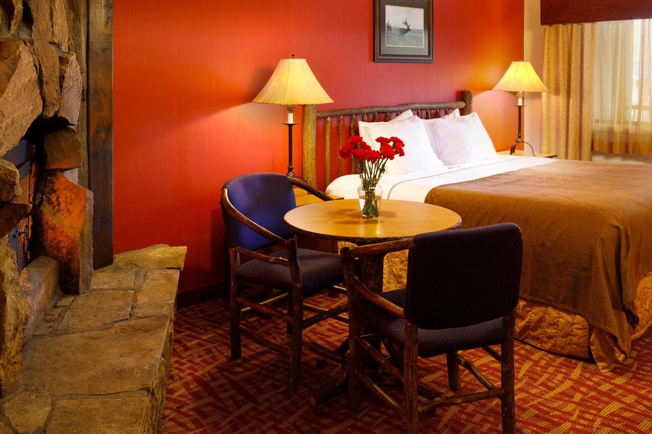 49'er Inn & Suites - thumb 1