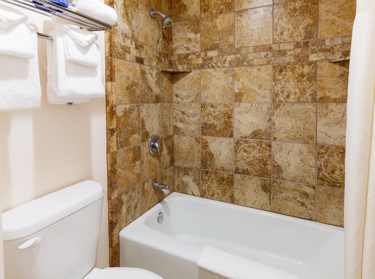 49'er Inn & Suites - thumb 38