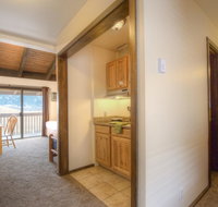 Elk Refuge Inn - Accommodation Los Angeles