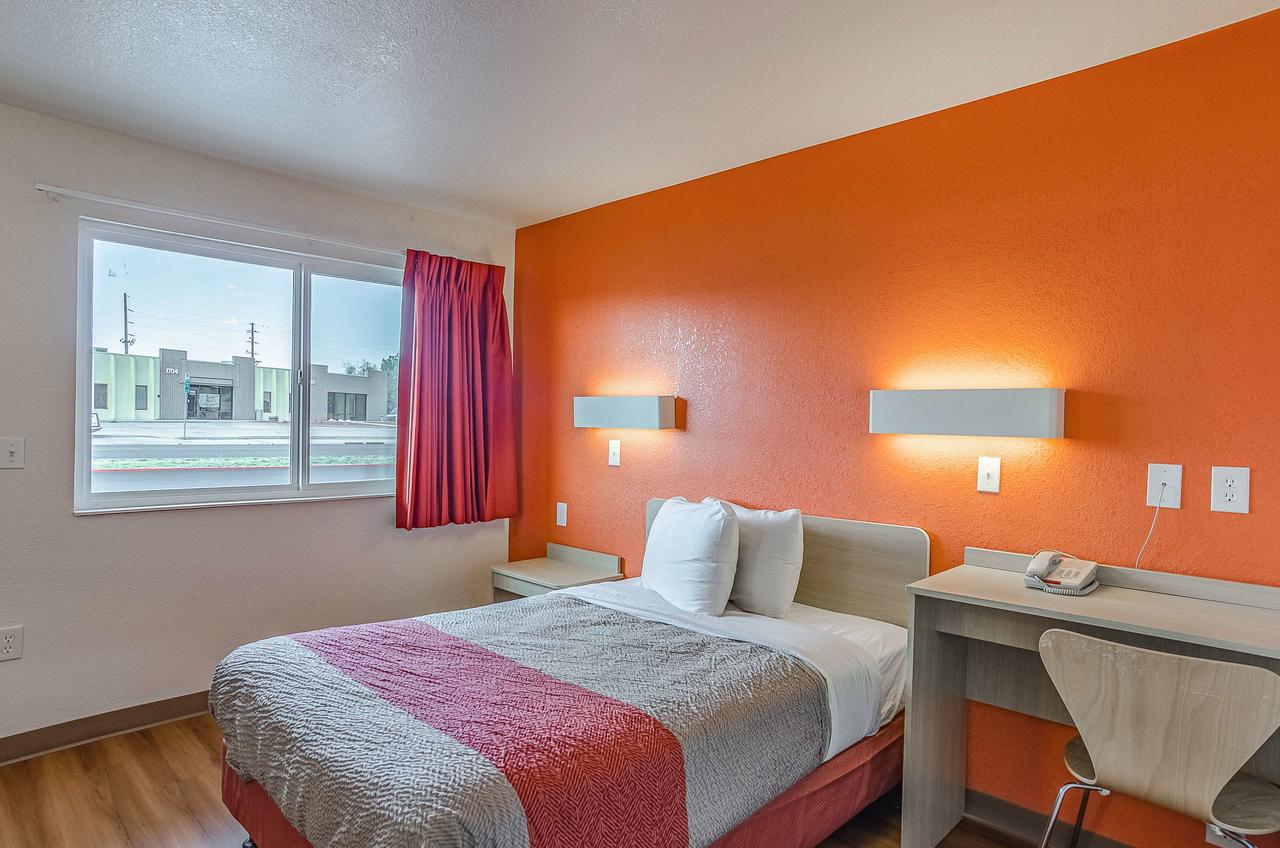 Motel 6 Cheyenne - thumb 38