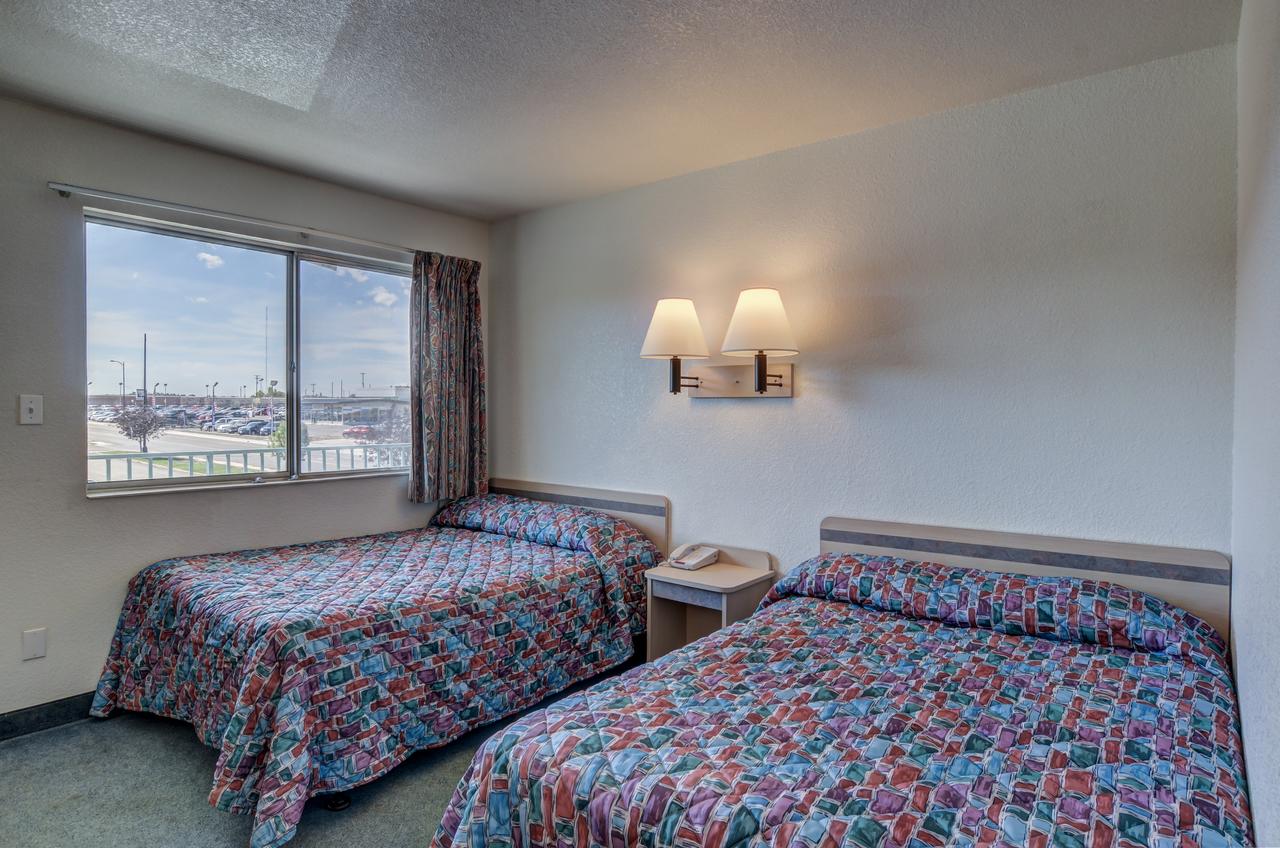 Motel 6 Cheyenne - thumb 13