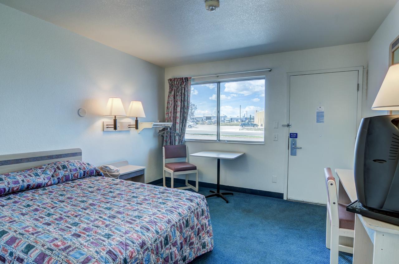 Motel 6 Cheyenne - thumb 26