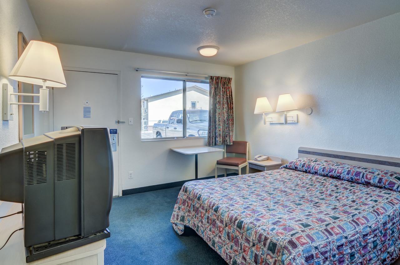 Motel 6 Cheyenne - thumb 5