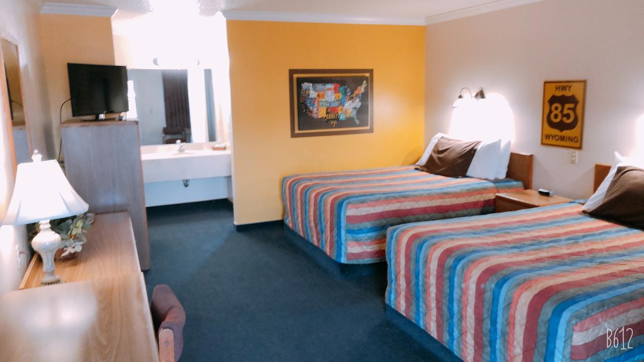 Covered Wagon Motel - thumb 41