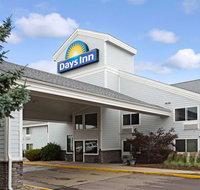 Days Inn by Wyndham Cheyenne - Accommodation Los Angeles