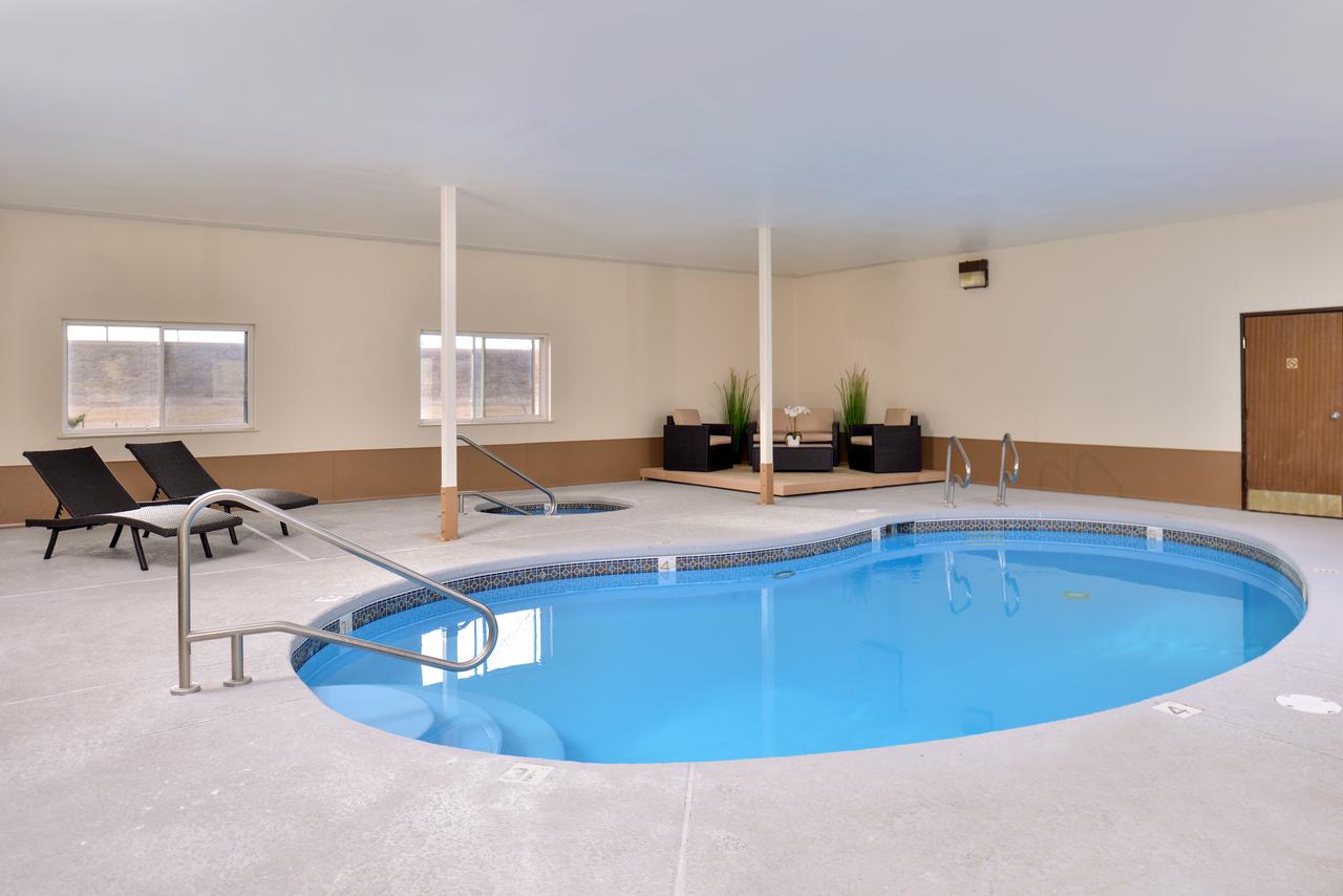 GuestHouse Inn & Suites Cheyenne - thumb 0
