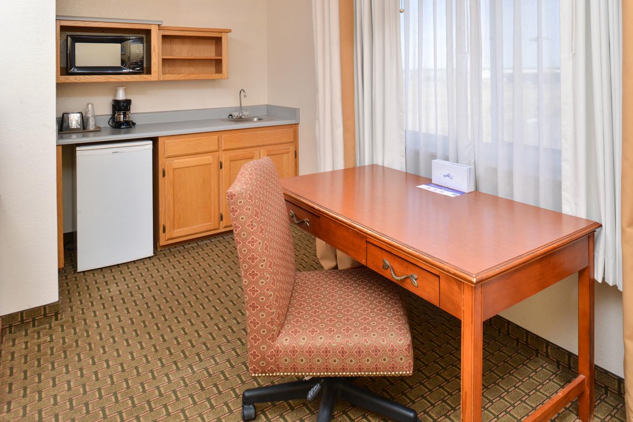 GuestHouse Inn & Suites Cheyenne - thumb 14