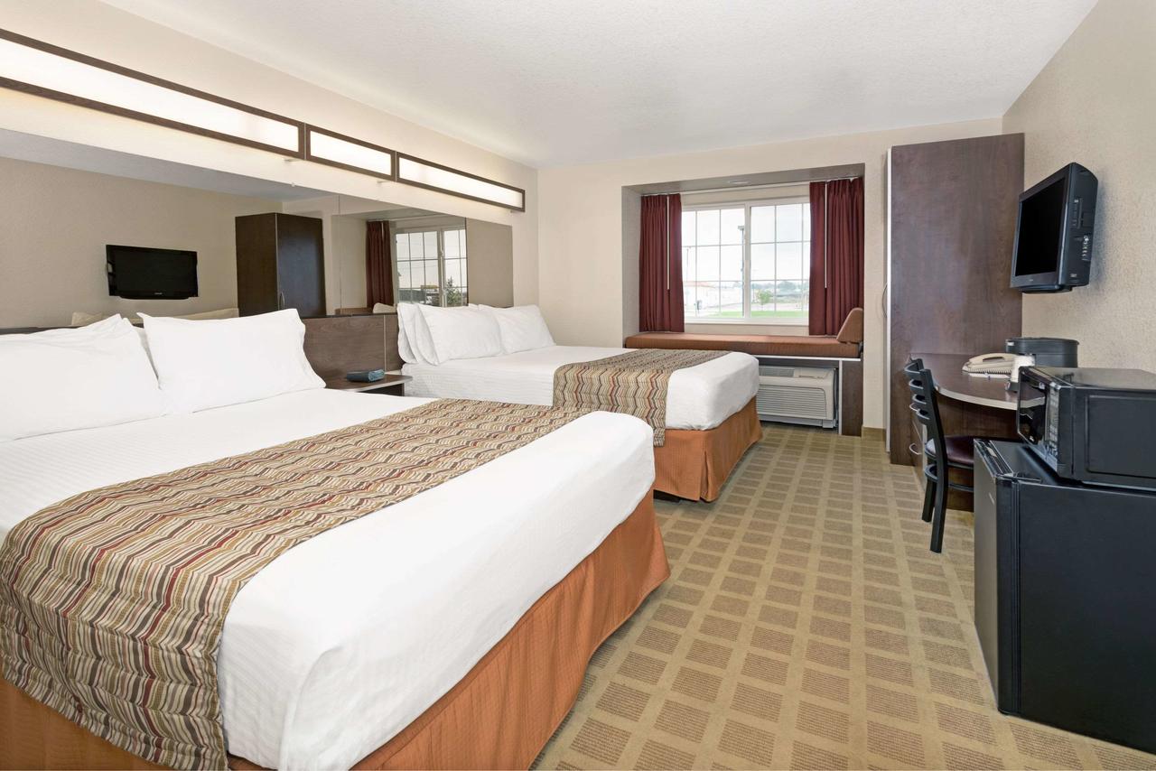 Microtel Inn & Suites Cheyenne - thumb 10