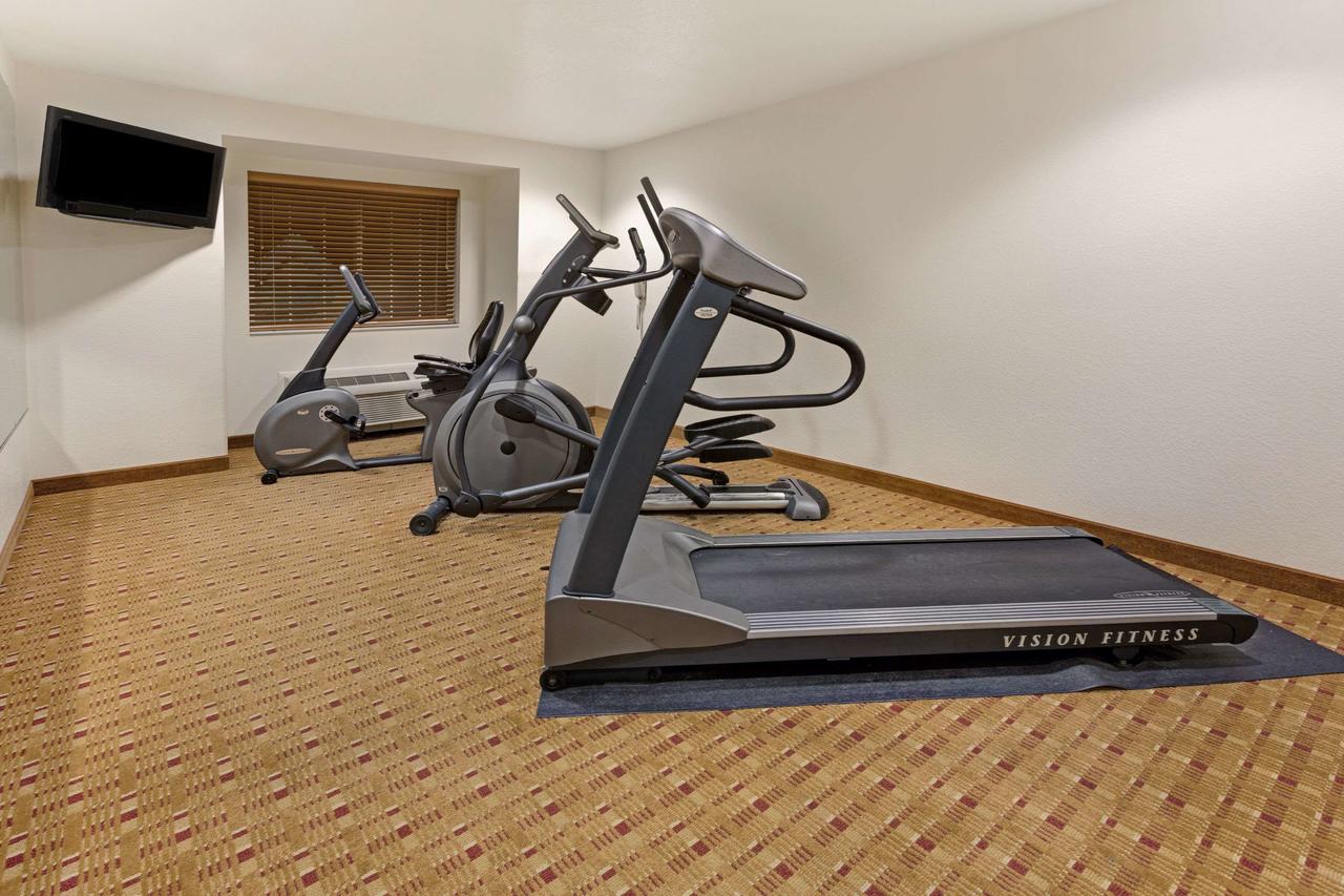 Microtel Inn & Suites Cheyenne - thumb 5