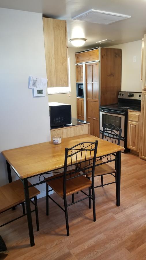 514 W 23rd St - thumb 13