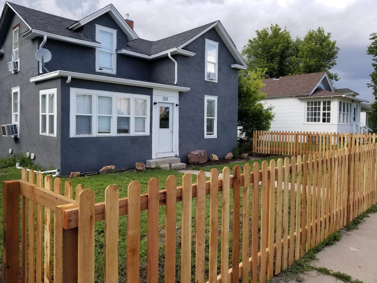 514 W 23rd St - thumb 2