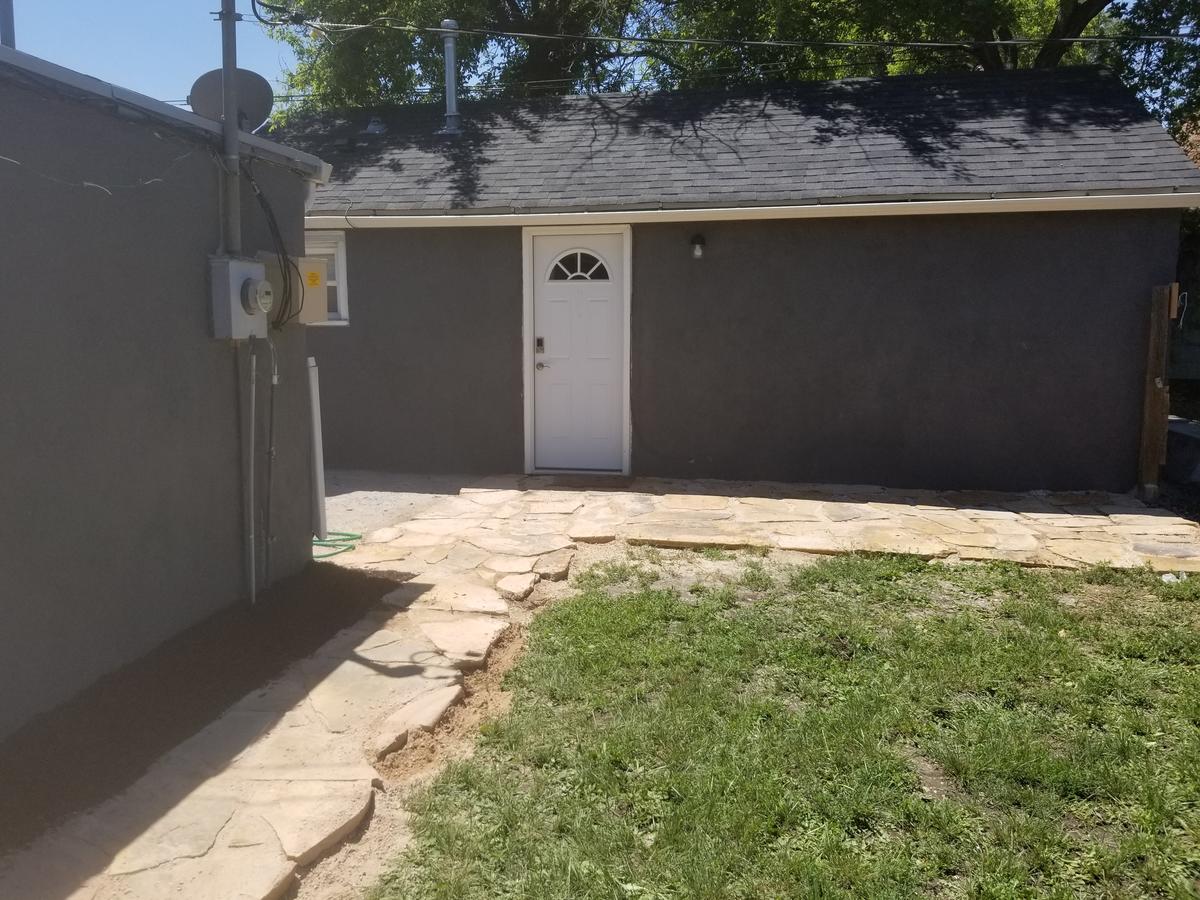 514 W 23rd St - thumb 5