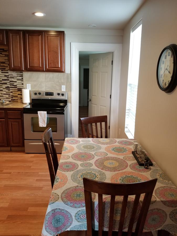 514 W 23rd St - thumb 36
