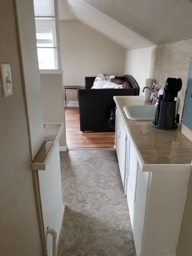 514 W 23rd St - thumb 20