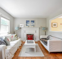 301 - The Oyster House - Accommodation Los Angeles